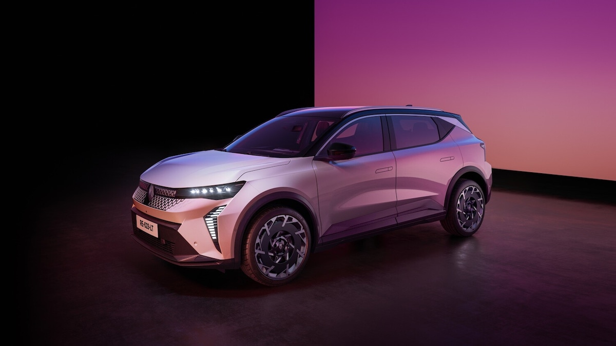 Renault Scenic E-Tech, che taglio ai prezzi!
