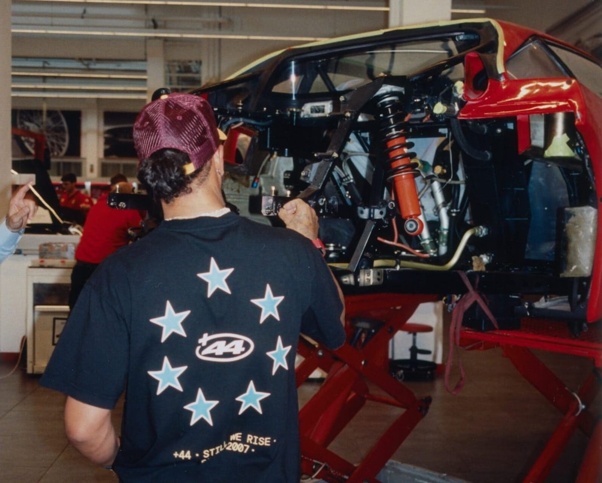 Hamilton, a Monza racconta la sua F40: "L'auto dei miei sogni"