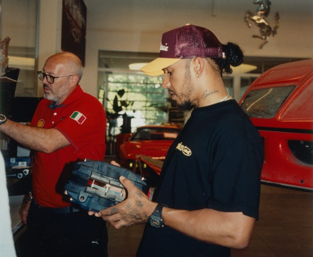 Hamilton, a Monza racconta la sua F40: "L'auto dei miei sogni"