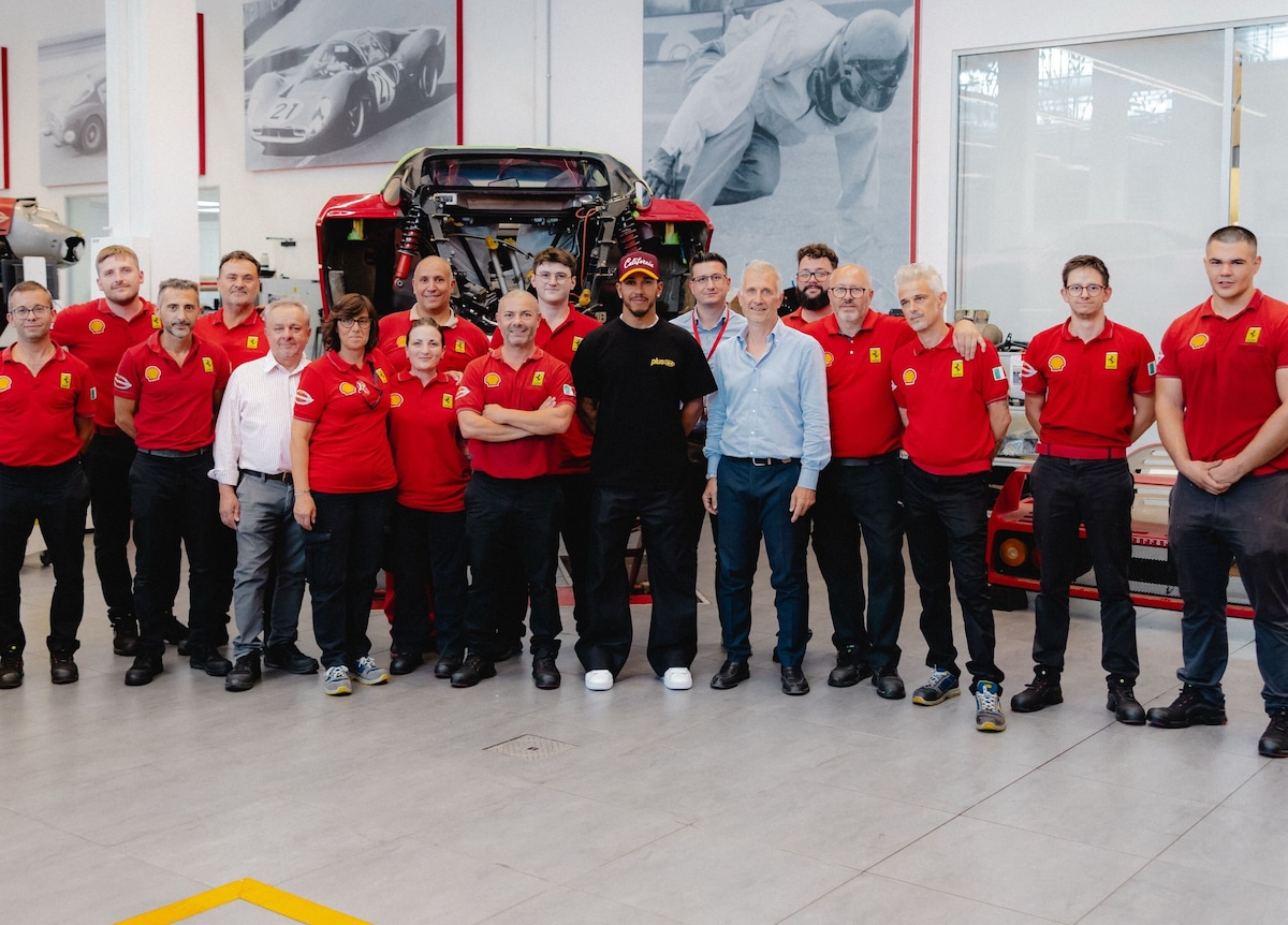 Hamilton, a Monza racconta la sua F40: "L'auto dei miei sogni"