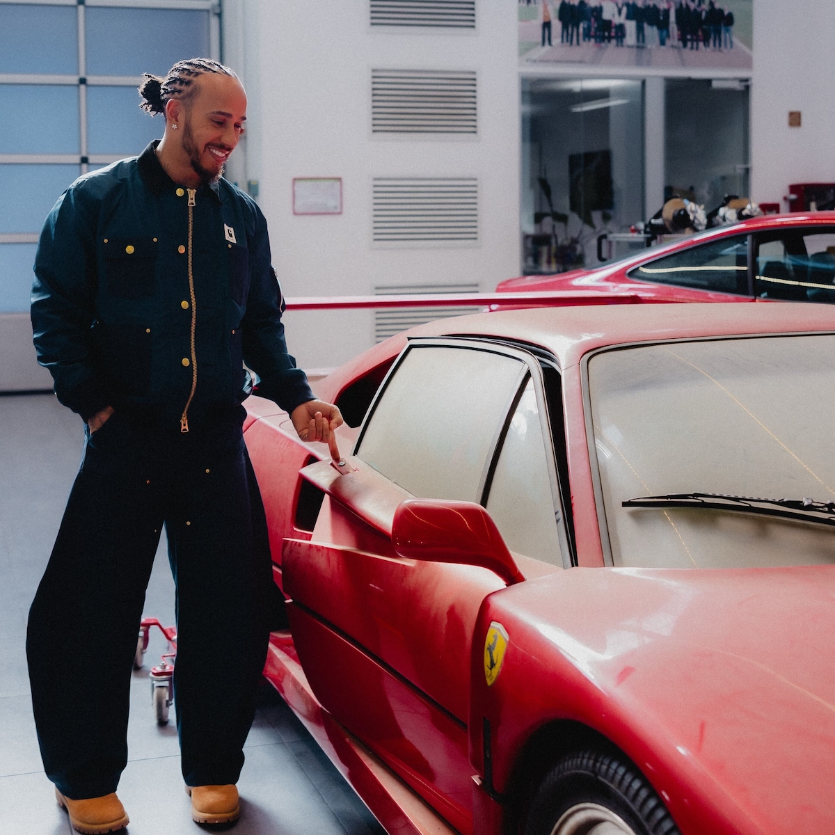 Hamilton, a Monza racconta la sua F40: "L'auto dei miei sogni"