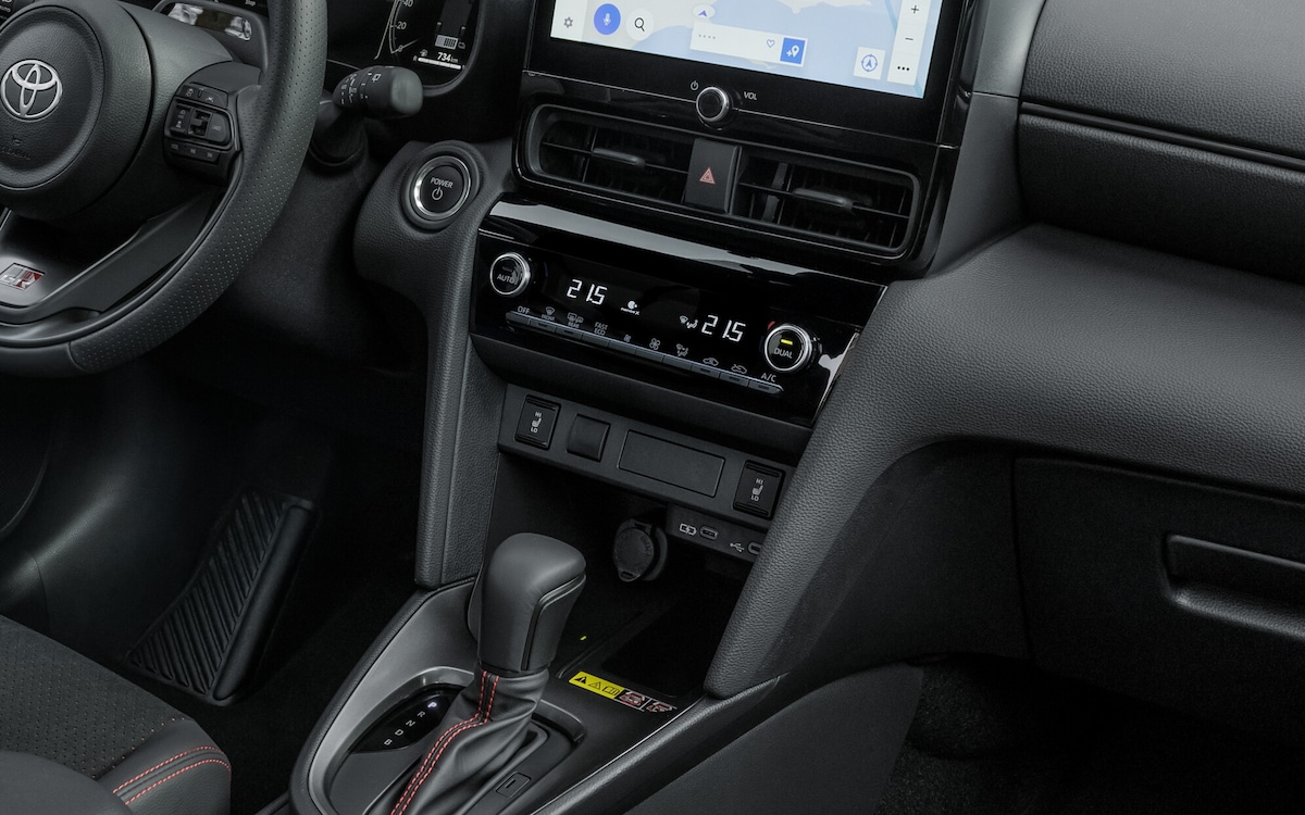 Toyota Yaris Cross: volto nuovo, qualità di sempre
