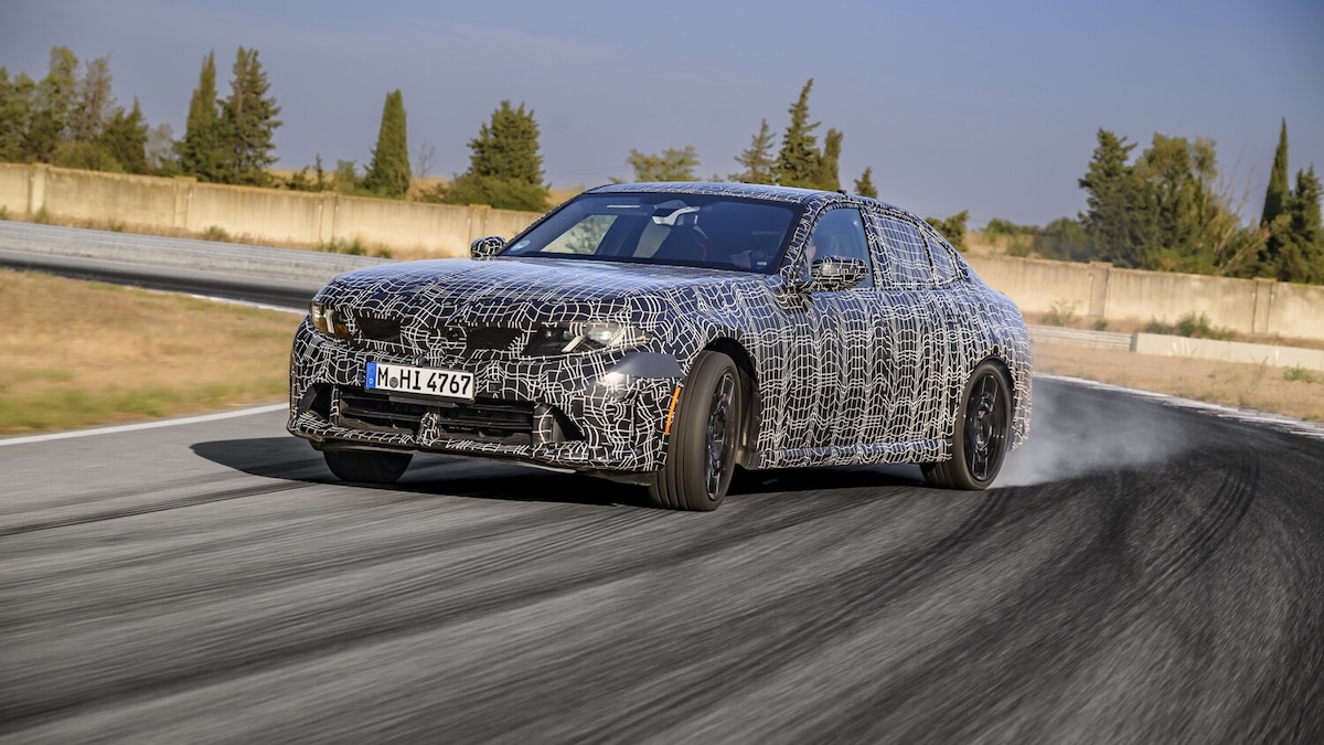 BMW Serie 3, prime foto della M350 xDrive