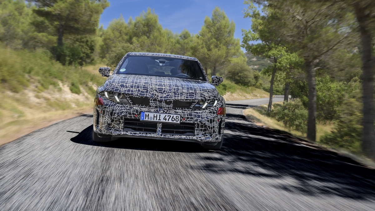 BMW Serie 3, prime foto della M350 xDrive