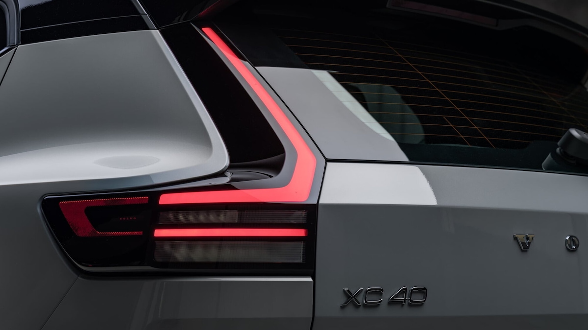 Volvo, restyling con Gemini AI per XC40 e EX40
