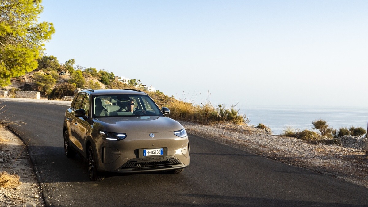 Leapmotor B03X, il crossover elettrico va all'attacco del mercato