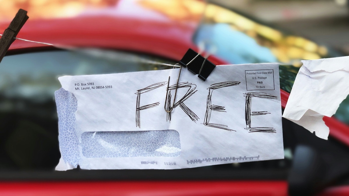 Bollo auto abolito nel 2027, l'annuncio del governo