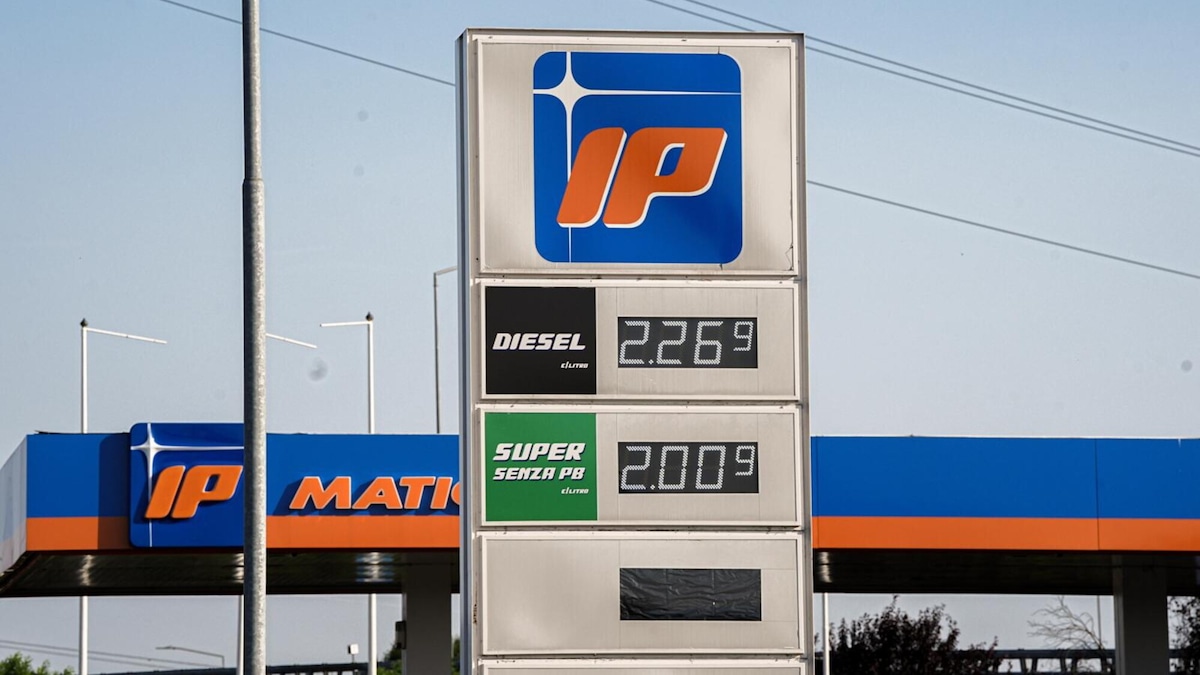 Batosta diesel, la benzina sale. I prezzi del 18 settembre