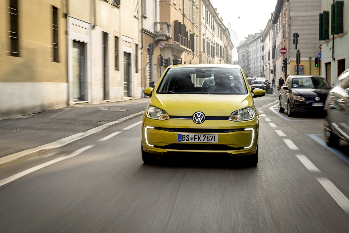 Bollo, le auto di 5 anni che non pagano