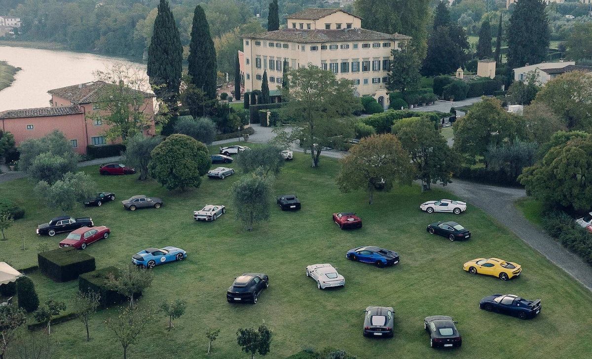 Villa La Massa Excellence, lusso e supercar nella Toscana da sogno