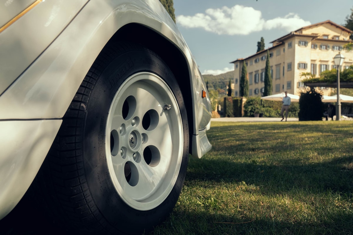 Villa La Massa Excellence, lusso e supercar nella Toscana da sogno