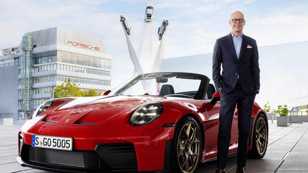 Come uscire dalla crisi: il piano Porsche con un Suv termico e gli altri progetti