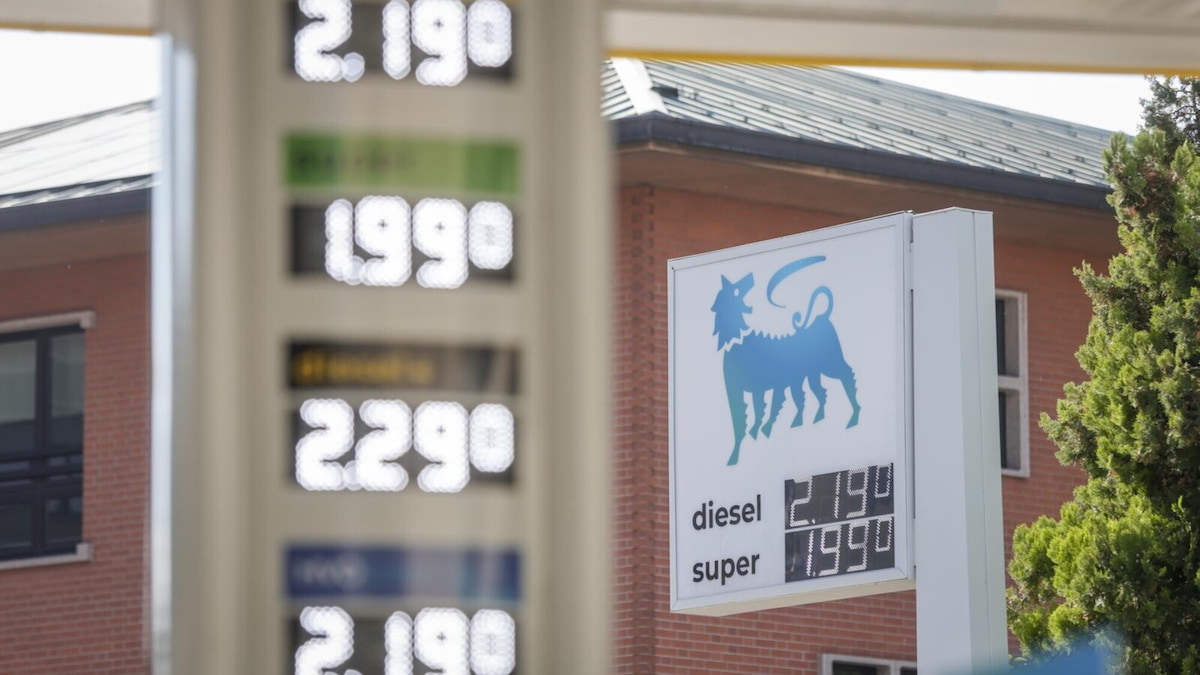 Caro carburanti, governo riflette tra taglio accise e bonus