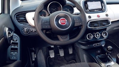 Fiat 500X vs Peugeot 2008, prova confronto