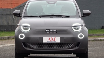Fiat 500 elettrica, la prova su strada