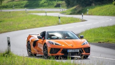 Chevrolet Corvette Stingray Convertible, la prova