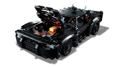 La nuova Batmobile di Lego Technic va più veloce del film The Batman