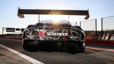 Porsche 718 Cayman GT4 ePerformance, futuro elettrico