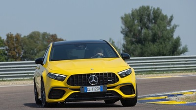 Nuova Mercedes-AMG A 45S: la prova su pista<br type="_moz" />  