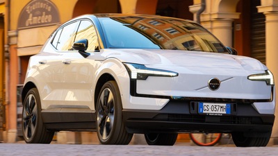 Volvo EX30, tutta mia la città