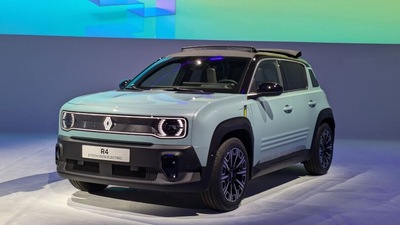 Renault 4 E-Tech Electric, ritorno al futuro