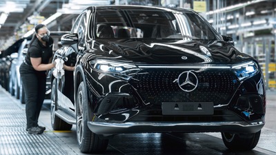 Non solo VW, anche Mercedes annuncia tagli per miliardi di euro