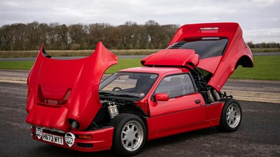 La rarissima Ford RS200 S all'asta da Iconic Auctioneers