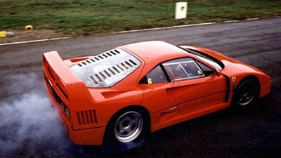 Pirelli P Zero, il primo pneumatico ultra sportivo compie 40 anni