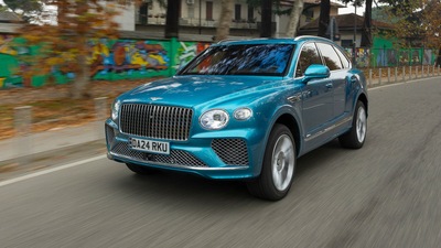 Bentley Bentayga 3.0 Hybrid Azure, il test