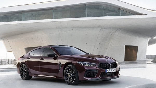 BMW M8 Gran Coupé Competition, performance e lusso