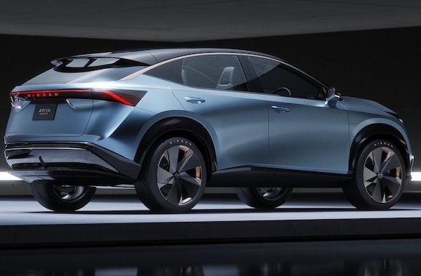 Nissan Ariya Concept: foto