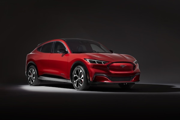 Ford Mustang Mach-E, crossover elettrico e DNA da pony car