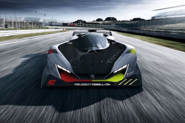 Peugeot, ecco il concept da Le Mans. In arrivo le Peugeot Sport Engineered