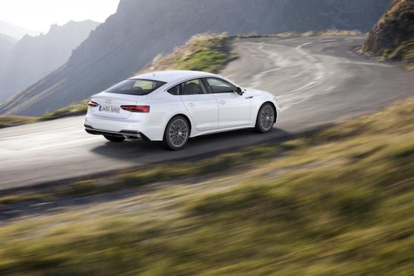 Audi A4 Avant e A5 Sportback g-tron, il metano diventa premium