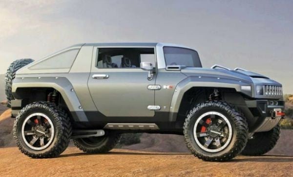 GM con Hummer pick-up elettrico al Super Bowl