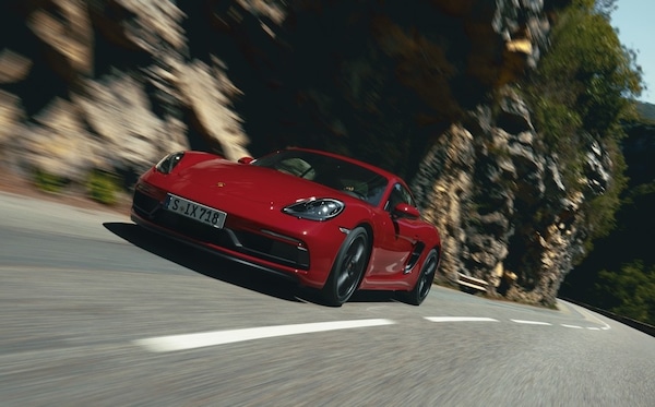 Porsche 718 GTS, motore 4 litri di scuola GT4