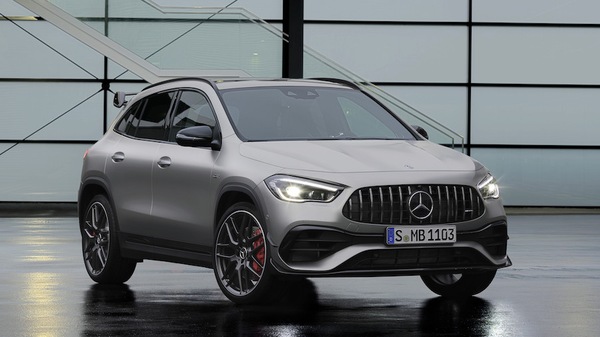 Mercedes-AMG GLA 45 4Matic+, arriva il motore delle meraviglie