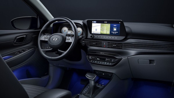 Nuova Hyundai i20, display e volante spiccano all'interno