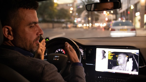 Seat, basta distrazioni con l'analisi dello sguardo