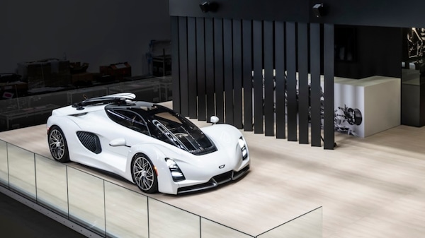 Czinger 21C, ecco l'hypercar ibrida da 11.000 giri al minuto