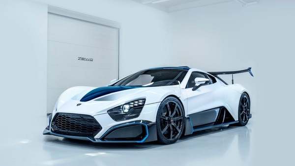Zenvo TSR-S, l'arte del carbonio ha il cambio elettrificato