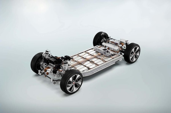 Samsung prepara le batterie da 800 km di autonomia