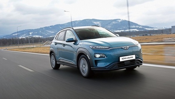 Hyundai Kona Electric MY 2020, potenzia caricatore e infotainment