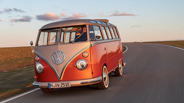 Volkswagen e-Bulli, restomod elettrico per il pulmino