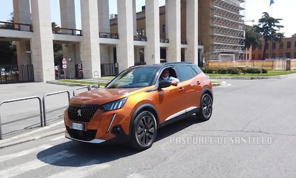 Peugeot 2008: la Prova Capitale VIDEO