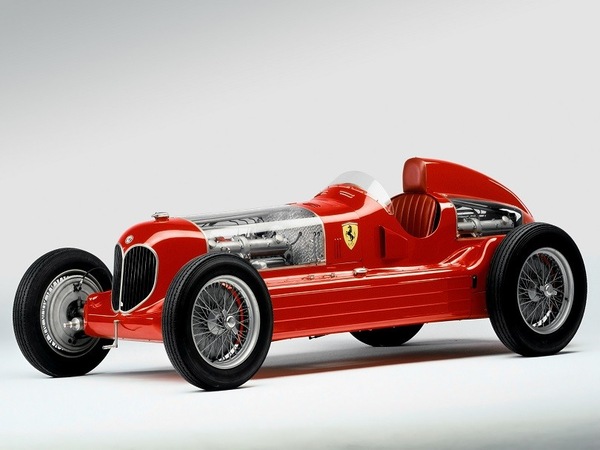 Alfa Romeo 16C Bimotore: la sua storia
