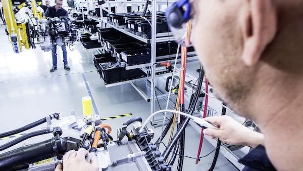 Daimler Truck e Volvo uniscono le forze sull'idrogeno