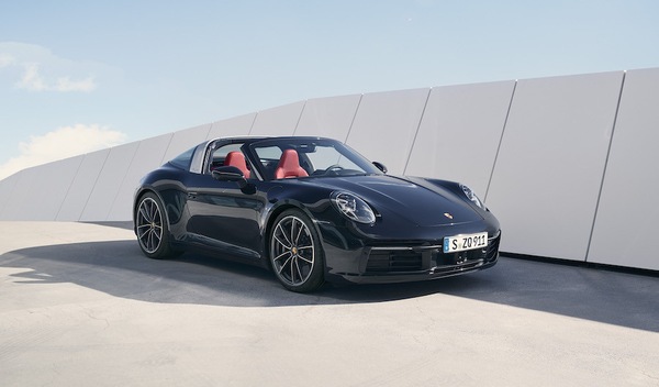 Porsche 911 Targa 4S, formula senza tempo