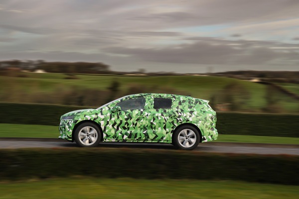 Skoda Enyaq iV, fatiche elettriche per 2 milioni di km