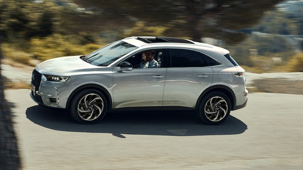 DS 7 Crossback ibrida plug-in, arriva la 225 oltre E-Tense 4x4